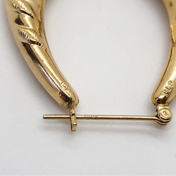 14k yellow gold large puffy hoop earrings with swirl design vintage 1.5” - Picture 6 of 7